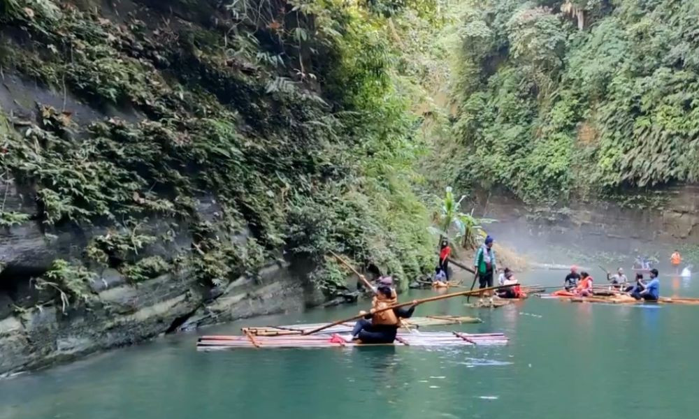 বান্দরবানের দেবতাখুম পর্যটনকেন্দ্র ২০ জুলাই পর্যন্ত বন্ধ