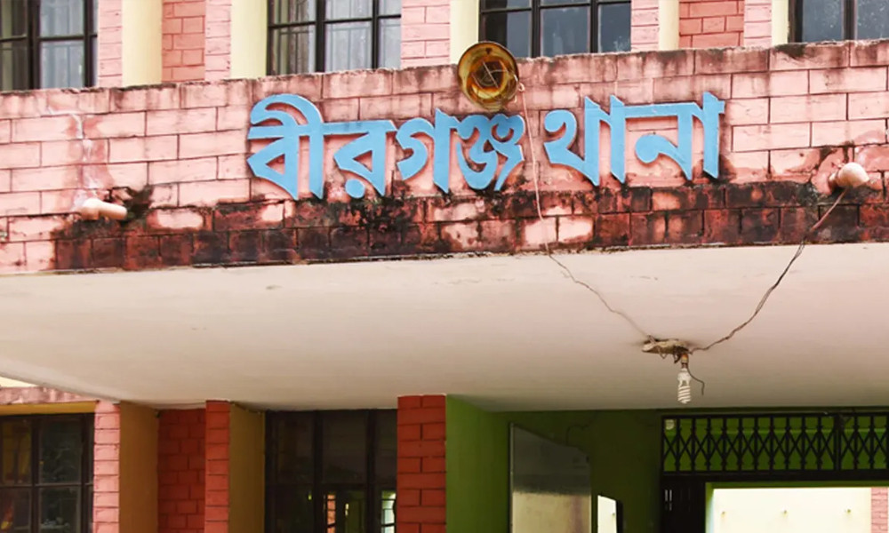 বীরগঞ্জে ভাড়া বাসা থেকে যুবকের মরদেহ উদ্ধার