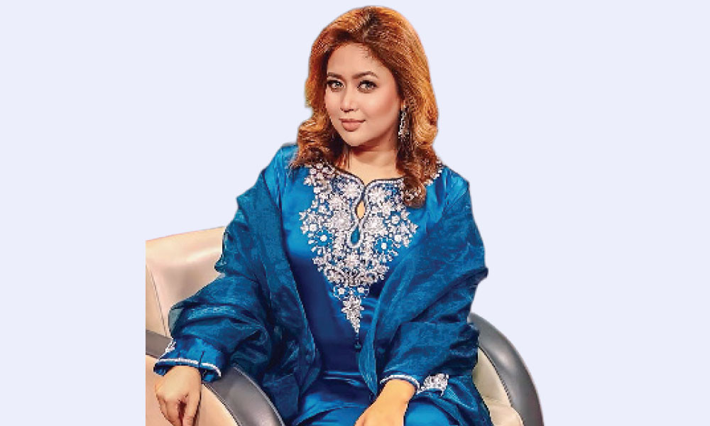 নিঃস্বার্থ জীবন যাপন করতে চাই