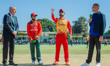 সিরিজে টিকে থাকার ম্যাচে আগে ব্যাটিংয়ে বাংলাদেশ, একাদশে রিশাদ
