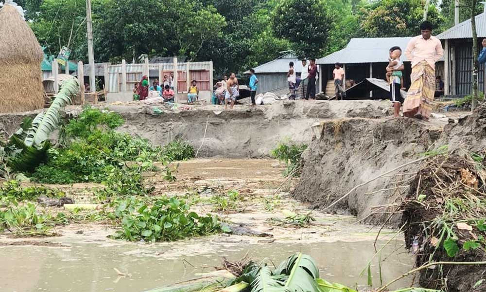 ৪৮ ঘণ্টায় তিস্তায় বিলীন ৭৫ বসতভিটা