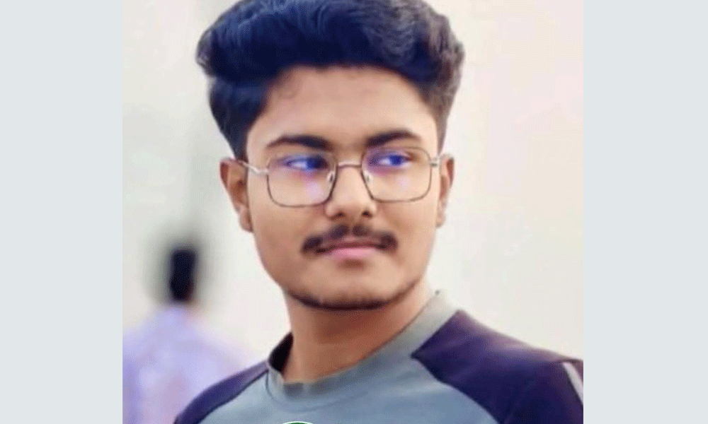 চাঁপাইনবাবগঞ্জে ট্রাক-মোটরসাইকেল সংঘর্ষে তরুণ নিহত, আহত ১