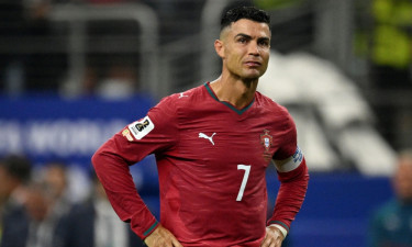‘রোনালদো সৌদি ক্লাবে খেলতে পারে, বিশ্বকাপে খেলার সামর্থ নেই’