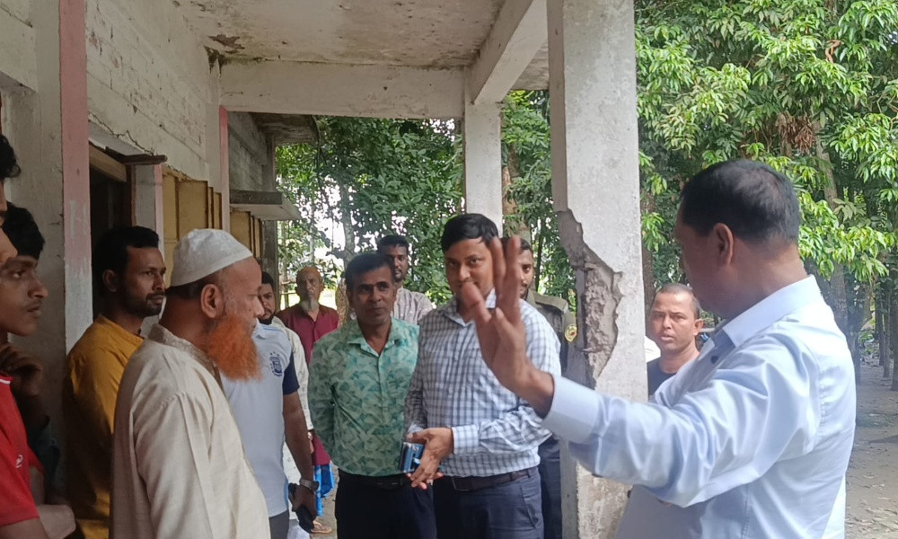 পাকুন্দিয়ায় প্রাথমিক বিদ্যালয়ে ৭ শিক্ষার্থীর জন্য ৬ শিক্ষক