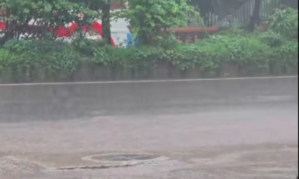 রাজধানীতে আবারও ভারি বৃষ্টি, জলাবদ্ধতার শঙ্কা