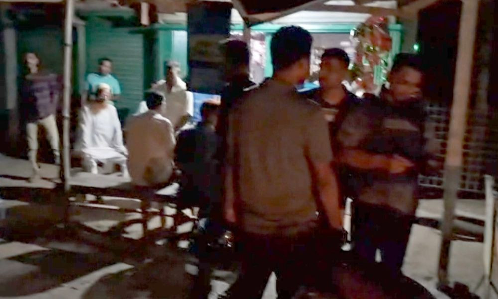 মাদকবিরোধী সভায় গুলি ও ককটেল বিস্ফোরণ, ছাত্রদল কর্মী আহত