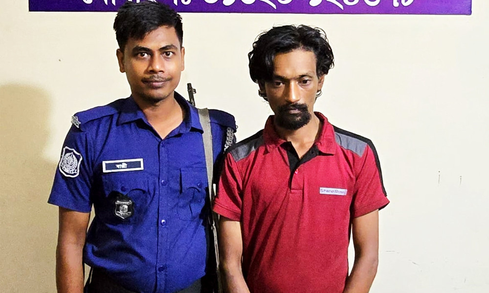 লালপুরে ইয়াবার চালানসহ আটক ১