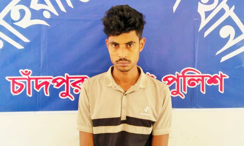 গলায় ওড়না পেঁচিয়ে মাকে হত্যাচেষ্টা, ছেলে কারাগারে