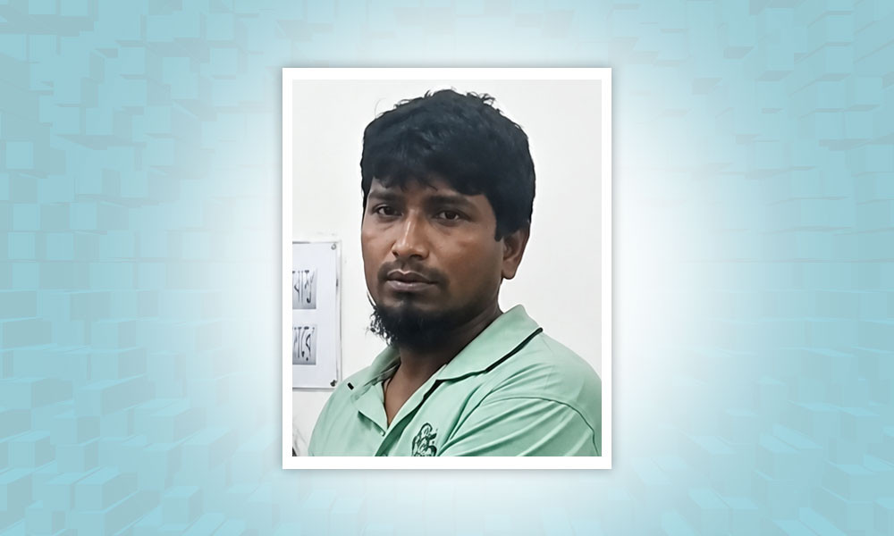 ছাত্রীদের ওয়াশরুমে গোপনে ভিডিও ধারণের অভিযোগ, ক্যান্টিনকর্মী আটক