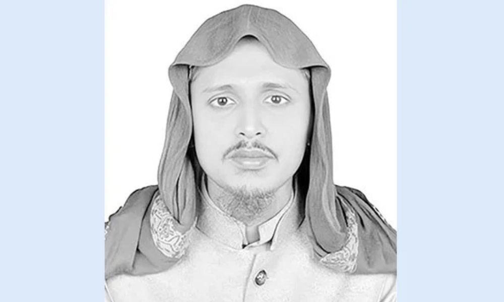 যাকে আপন করলে কখনো পর হয় না