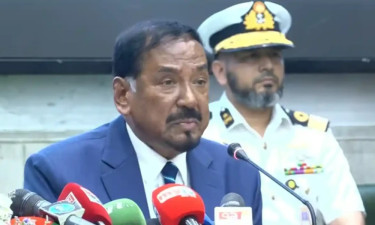 রাষ্ট্রপতির দায়িত্ব নিয়েছেন স্পিকার হাফিজ উদ্দিন