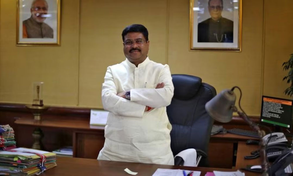 ভারতের শিক্ষামন্ত্রী ধর্মেন্দ্র প্রধানের পদত্যাগ: ছাত্রনেতা থেকে কেন্দ্রীয় মন্ত্রী
