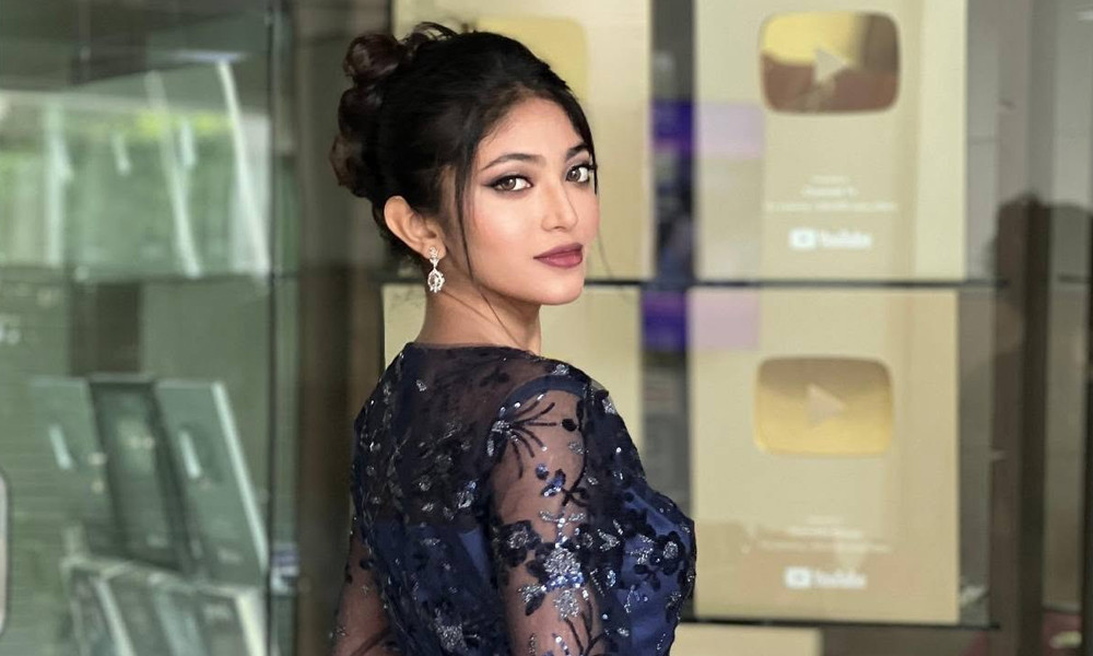 মানুষ যেন আমাকে মনে রাখে : লাক্স তারকা ইয়ুমনা