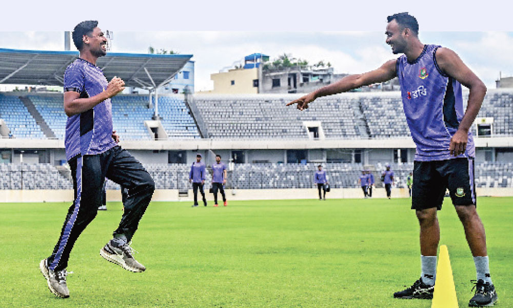 চোটের মিছিলে দল সাজাতেই হিমশিম