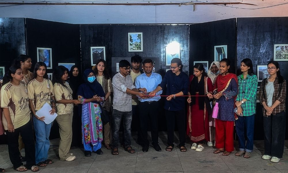 জুলাইয়ে শহিদ সাজিদের স্মরণে জবিতে তিন দিনব্যাপী ফটোগ্রাফি প্রদর্শনী শুরু