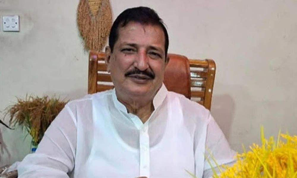 তালিকায় নাম থাকলেও কখনো এসকর্ট নেননি ভূমিমন্ত্রী