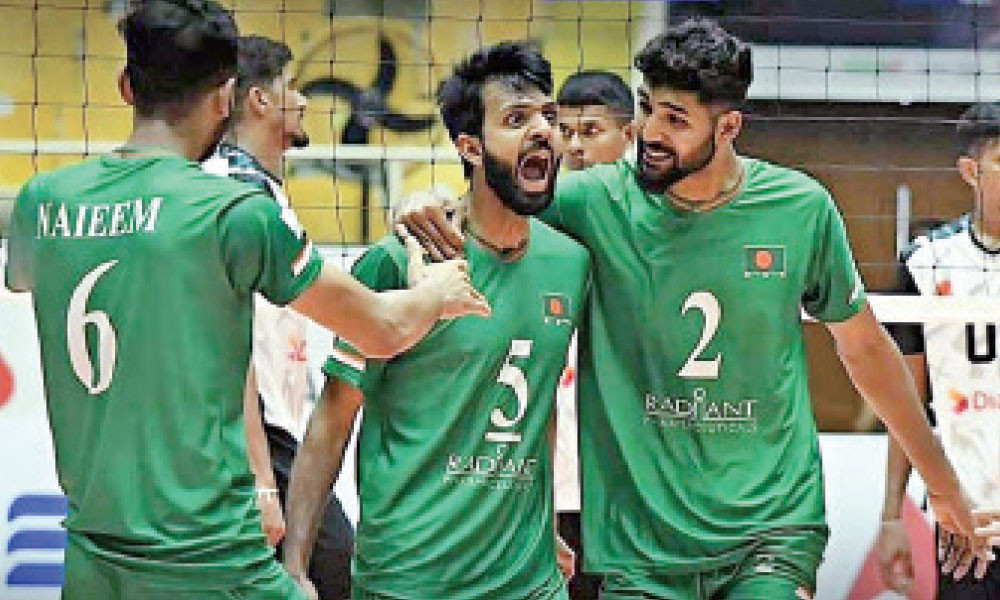 দুর্দান্ত প্রত্যাবর্তনে সেমিফাইনালে বাংলাদেশ