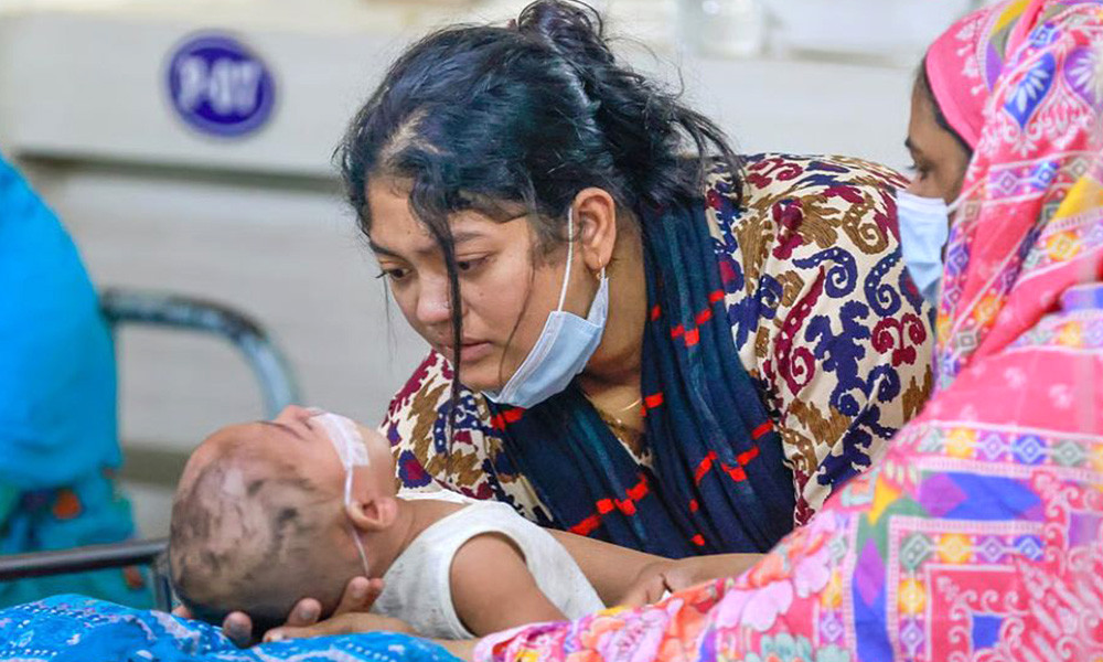 টিকার সুরক্ষা অকার্যকর হওয়ার মতো জিনগত পরিবর্তনের প্রমাণ মেলেনি | কালের কণ্ঠ