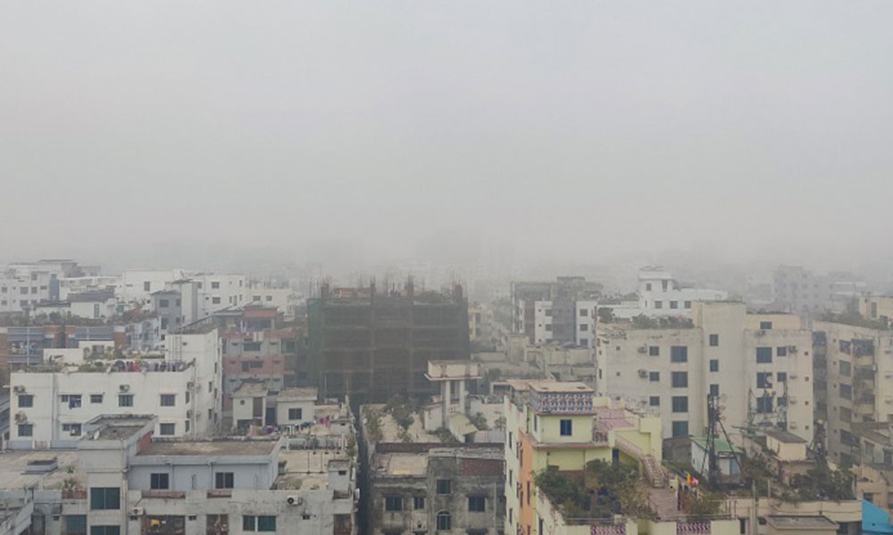 মেঘলা ঢাকার আকাশ, বৃষ্টি হবে কি না জানা গেল পূর্বাভাসে