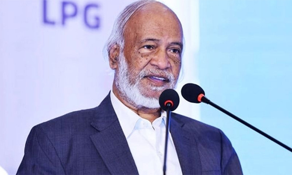সালাম তালুকদারের কথা শুনতে টেলিফোন হাতে দাঁড়িয়ে যেতেন নেতাকর্মীরা : মঈন খান