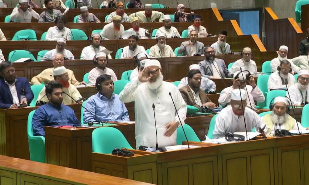 সংসদ অধিবেশন থেকে বিরোধী দলের ওয়াক আউট