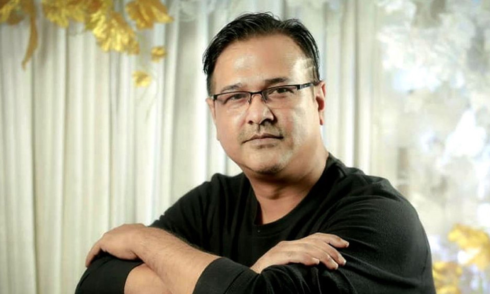 ফেসবুকের ‘বদলে যাওয়া’ পরিবেশে বিরক্ত আসিফ, সরিয়ে নিলেন নিজেকে