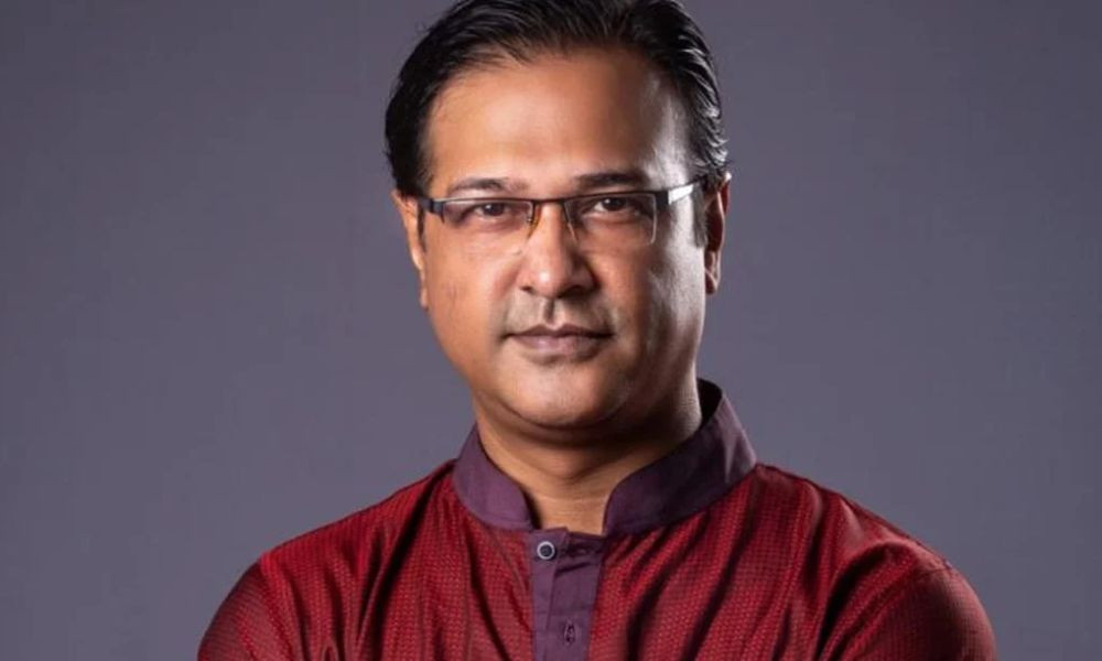 সংগীতশিল্পী আসিফের গাড়িতে দুর্বৃত্তের গুলি