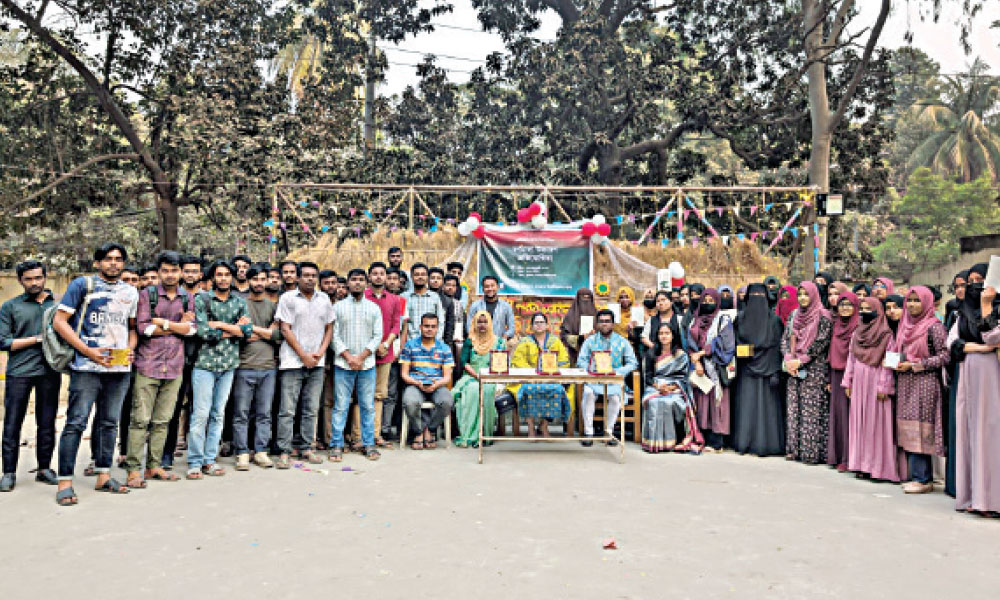 গান-কবিতা আর আলোচনায় ভাষাশহীদদের স্মরণ