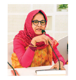 ​​এন্ডোমেট্রিওসিসে বিপর্যস্ত নারীর কর্মক্ষমতা ও মানসিক স্বা [Click and drag to move] ​