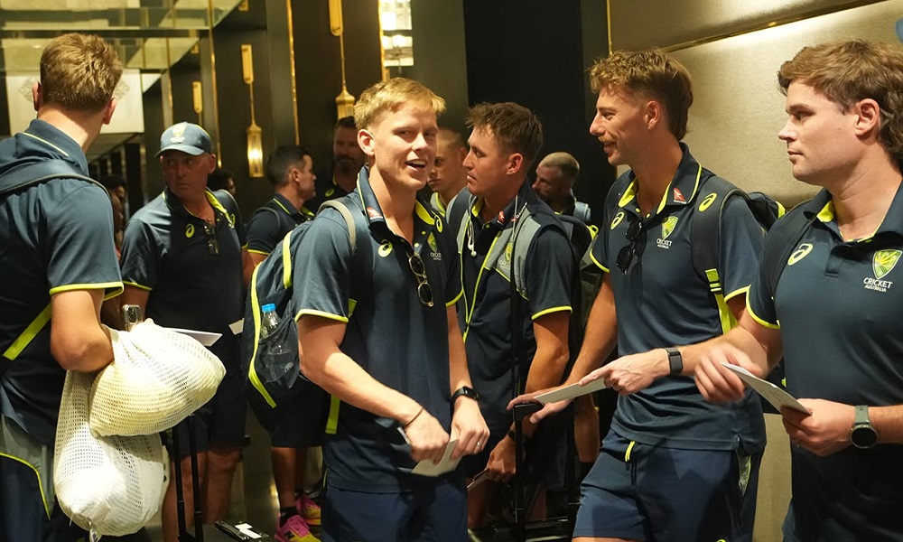 AUS In Dhaka